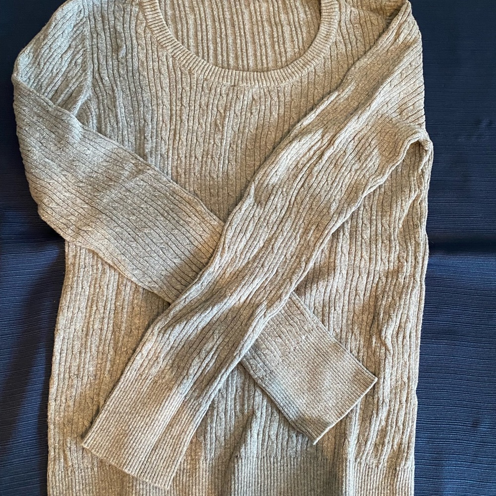 Womens blouse size Large